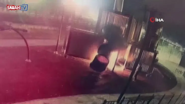 Çerkezköy'de çocuk parkındaki yangının çıkış anı kamerada