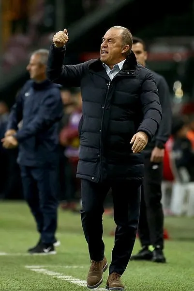 Emre Bol: Galatasaray'da en doğru hamle Fatih Terim'le yolları ayırmak olacak