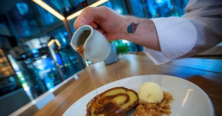 Yapımı çok kolay muzlu rulo pasta tarifi Evde rulo pasta nasıl yapılır