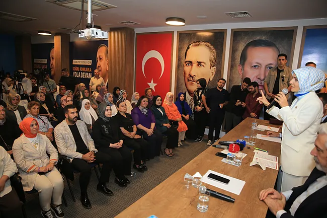 bakan-goktas-sureci-dogru-anlatmak-icin-sahada-olacagiz-1786991529009.jpeg Bakan Göktaş: “Süreci doğru anlatmak için sahada olacağız”