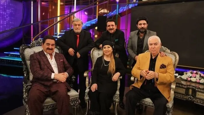 ibo-showun-bugunku-konuklari-ile-muzige-doyacaksiniz-20-subat-ibo-showun-bu-haftaki-konuklari-kimler-1613834694918.jpg İbo Show'un bugünkü konukları ile müzik ziyafetine hazır olun! 20 Şubat İbo Show'un bu akşam konukları kimler?