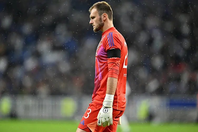 MUSLERA'NIN YERİNE TAM 21 ADAY: Galatasaray'ın izlediği kaleciler ortaya çıktı