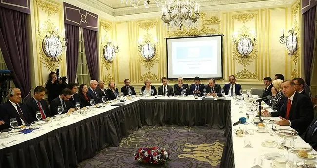 Erdoğan SETA Vakfı’nın toplantısına katıldı