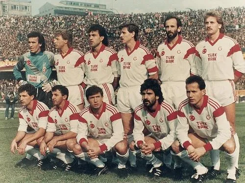 Avrupa'da başarı Süper Lig'de yüz güldürmüyor!