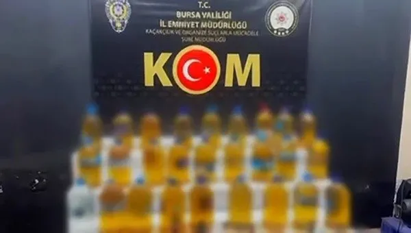 bursada-227-litre-sahte-alkol-ele-gecirildi-1762409882872.jpg