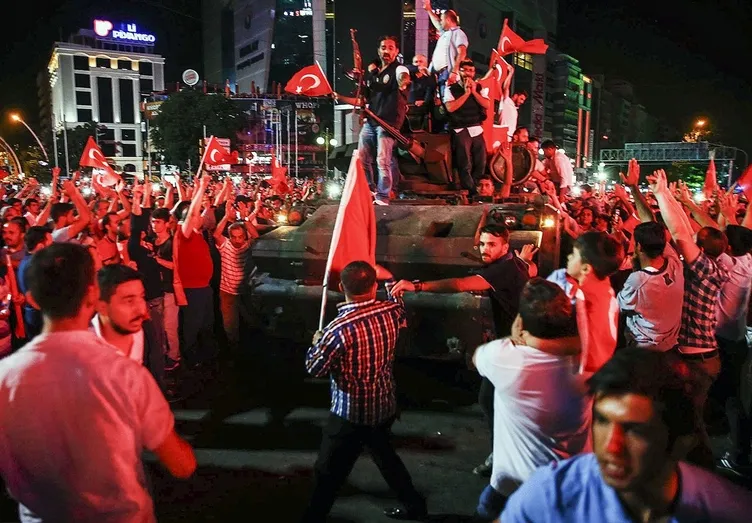 İşte 15 Temmuz hain darbe girişiminde yaşananlar!.