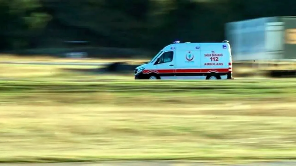 Motosiklet kazasında 1 kişi hayatını kaybetti! Kaza yapan motosikletliye vatandaş kalp masajı yaptı Motosiklet kazasında 1 kişi hayatını kaybetti! Kaza yapan motosikletliye vatandaş kalp masajı yaptı