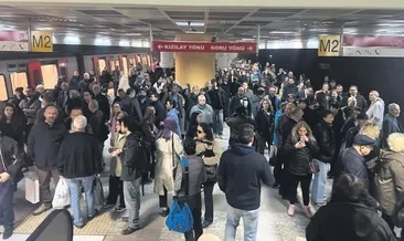 Ankara metrosu yine durdu
