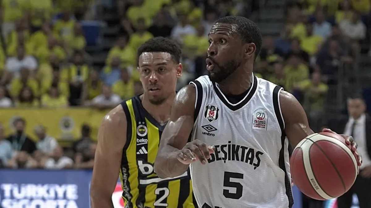 Beşiktaş, ABD'li basketbolcu Derek Needham ile yollarını ayırdı