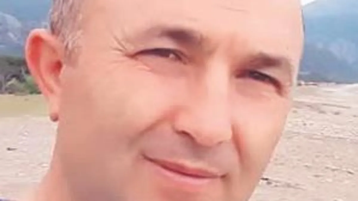 Babasını göğsünden bıçakladı