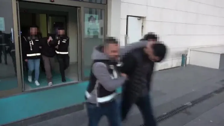 74 ilde silah kaçakçılarına operasyon... 821 tabanca ele geçirildi!