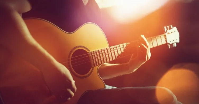 Emir Taha Huyu Suyu Akor ve Şarkı Sözleri: Huyu Suyu gitar akorları