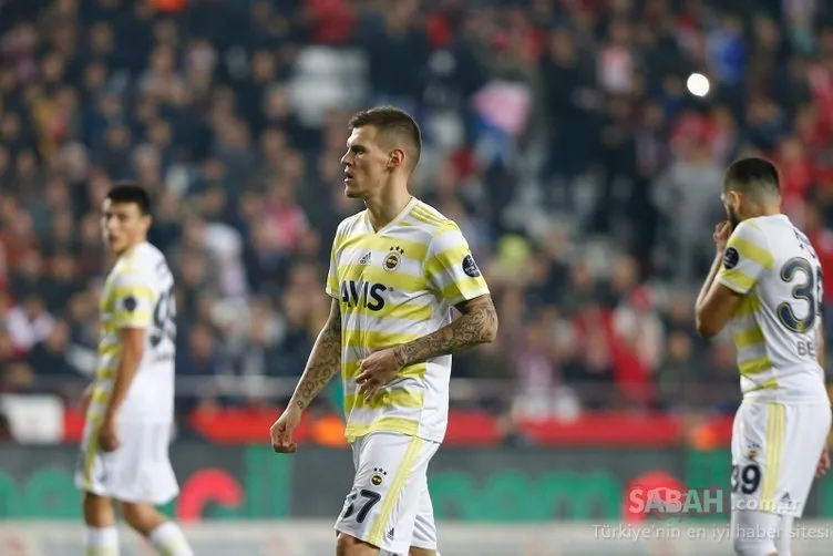 Chp Lilerin Erdogan Kaybetti Diye Sevindikleri Ali Koc Lu Fenerbahce Kume Dusme Hattinda Takvim