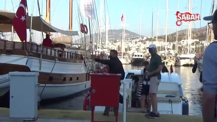 Bill Gates Bodrum Kalesini gezdi | Video