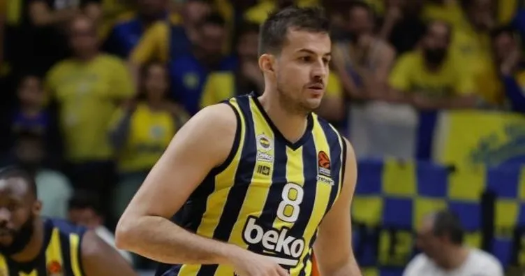 Fenerbahçe Beko’nun eski yıldızı Nemanja Bjelica, basketbolu bıraktı