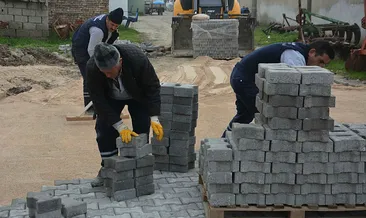 Şehzadeler’de yollar çamurdan kurtuluyor