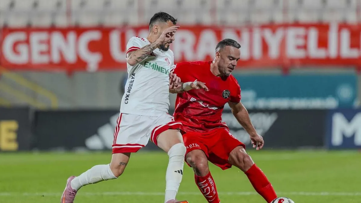 Çorum FK, Erkan Kaş ile yollarını ayırdı! Çorum FK, Erkan Kaş ile yollarını ayırdı!