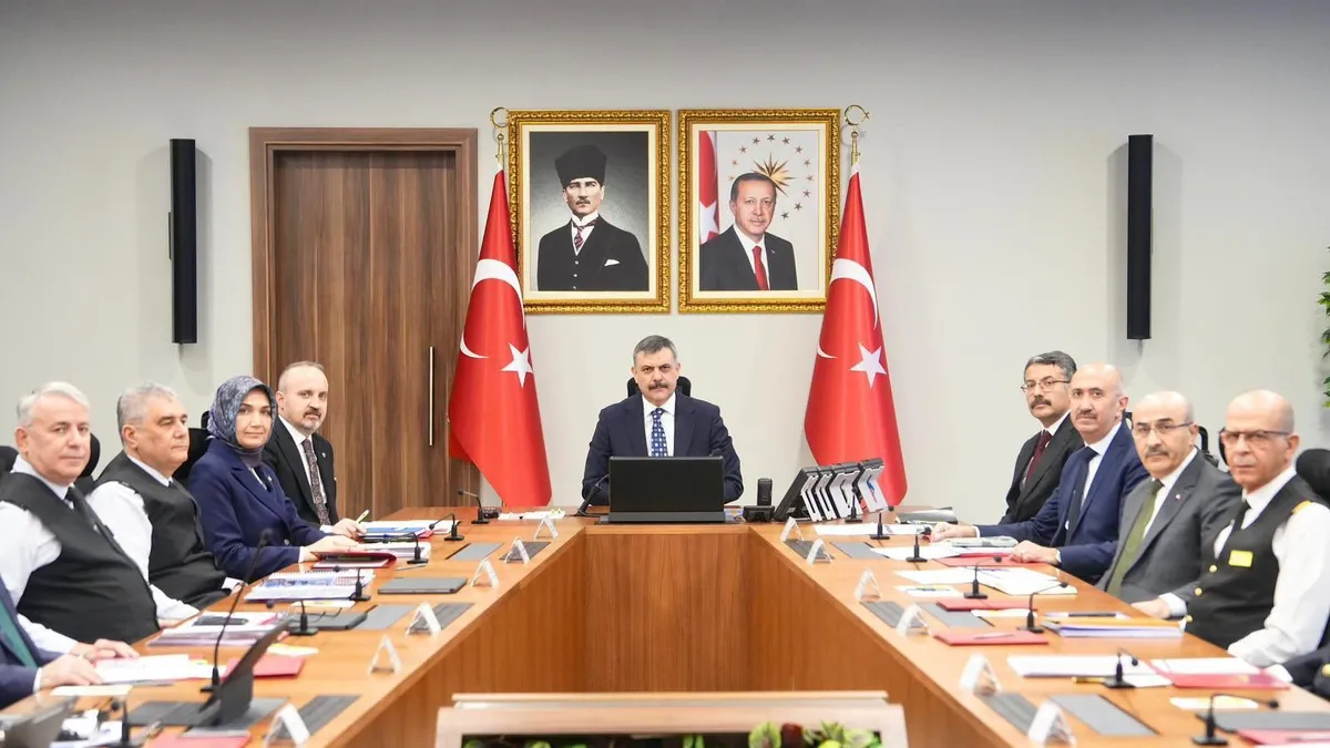 İçişleri Bakanlığı’nda güvenlik zirvesi… Bakan Çiftçi başkanlığında Güvenlik Toplantısı düzenlendi İçişleri Bakanlığı’nda güvenlik zirvesi… Bakan Çiftçi başkanlığında Güvenlik Toplantısı düzenlendi