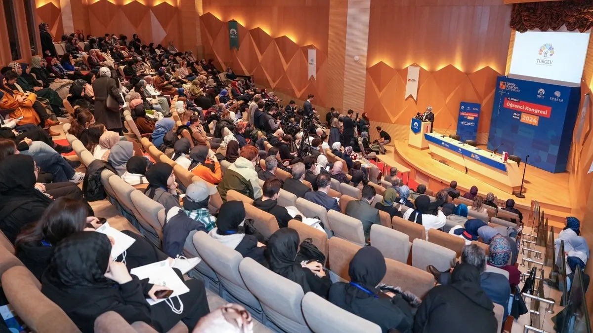 TÜRGEV’in 5. Ulusal Öğrenci Kongresi akademik üretimi İstanbul’da buluşturacak TÜRGEV’in 5. Ulusal Öğrenci Kongresi akademik üretimi İstanbul’da buluşturacak