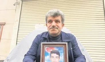 Evladı için çadırda yatıp kalkıyor #diyarbakir Evladı için çadırda yatıp kalkıyor #diyarbakir