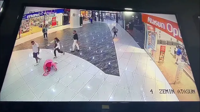 eski-sevgilisini-alisveris-merkezinde-darp-etmisti-o-supheli-hakim-karsisinda-1742926909722.jpeg