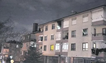 Şizofreni hastası kadın evini ateşe verdi iddiası