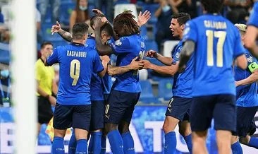 İtalya’dan 5 gollü galibiyet! Yenilmezlik serisi 37 maça çıktı