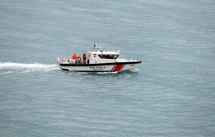 Antalya’da endişeli bekleyiş: Falezlerden düşen aracın sürücüsünden 4 gündür haber yok!