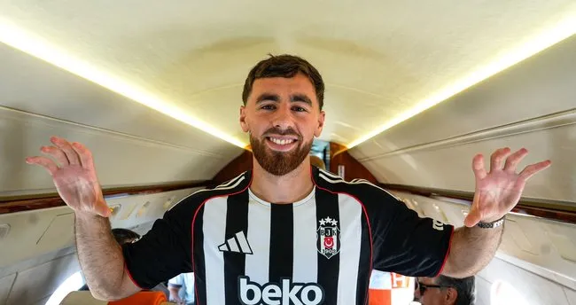 Orkun Kökçü’den Beşiktaş sözleri! Uçaktan paylaşıldı...