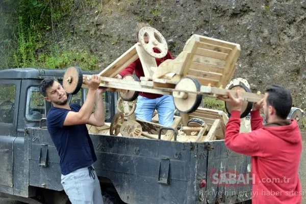 Rize'de düzenlenen 'Formulaz' tahta araba yarışları nefes kesti