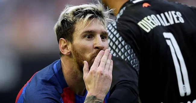 Messi’den Barcelona’ya hayat öpücüğü