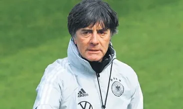 Löw’e 3 yıllık teklif