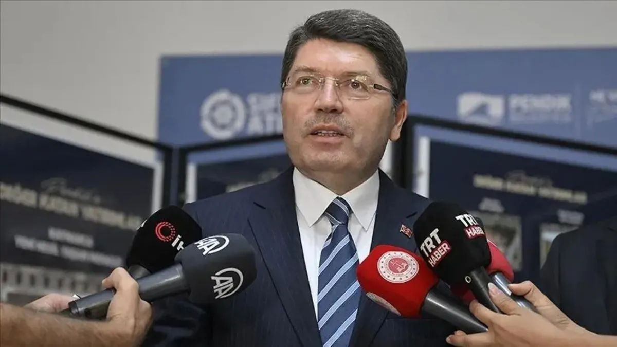 Bakan Tunç’tan Selahattin Demirtaş açıklaması: Mahkeme değerlendirecek Bakan Tunç’tan Selahattin Demirtaş açıklaması: Mahkeme değerlendirecek