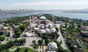 AK Parti’nden Ayasofya Camisi önünde Yunan turistin çektiği videoya tepki
