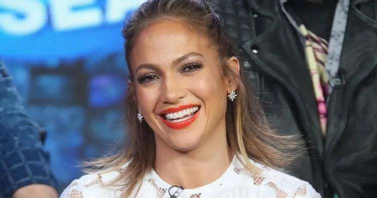 Jennifer Lopez’in makyajsız hali şok etkisi yarattı