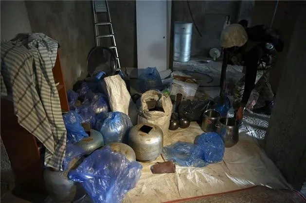 Cizre’de teröristlerin bomba imalathanesi bulundu