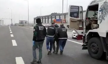 Bolu’da bir kamyondan 230 kilo skunk çıktı