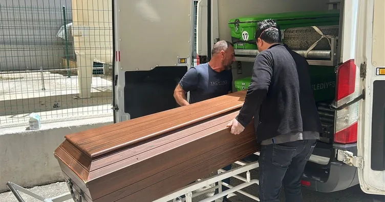 Kene kabusu büyüyor! Bir haftadır tedavi görüyordu: Celal Sarsılmaz’dan acı haber!