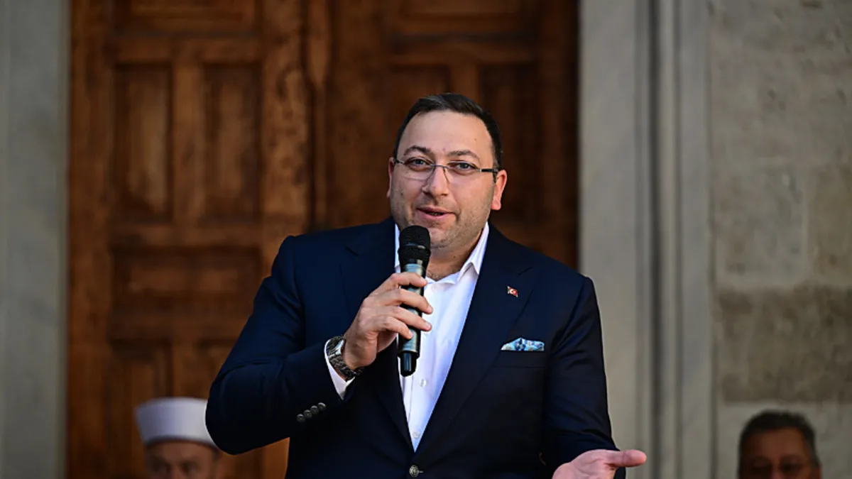 Üsküdar Belediye Başkan Vekili Dündar Ziya Gültekin için siyasilerden peş peşe taziye mesajları: Mekanı cennet olsun