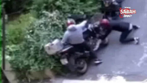 Park halindeki motosiklet saniyeler içinde böyle çalındı | Video
