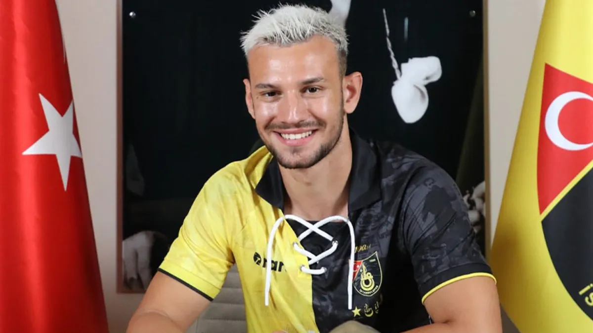 İstanbulspor, Yakuphan Sarıalioğlu’nu transfer etti! İstanbulspor, Yakuphan Sarıalioğlu’nu transfer etti!