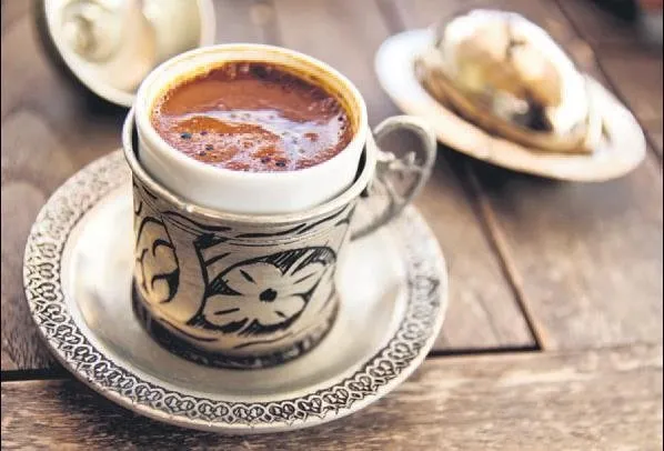 Sadece Sade Kahve Mi Hasan Bulent Kahraman