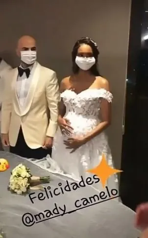 Soner Sarıkabadayı baba oldu! 4 gün önce nikah masasına oturan Soner Sarıkabadayı ile Camelo Lopez'in bebekleri dünyaya geldi...