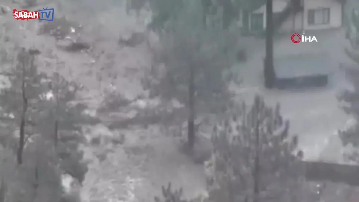 California’da sel felaketi: 6 bölgede acil durum ilan edildi | Video videosunu izle California’da sel felaketi: 6 bölgede acil durum ilan edildi | Video videosunu izle