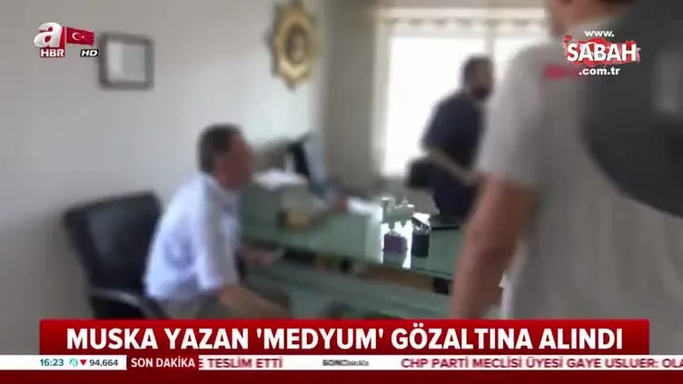 İstanbul'da 'medyum' operasyonu