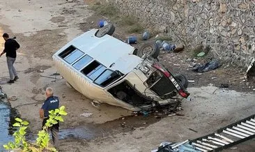 Yolcu minibüsü dereye böyle uçtu! 10 ay sonra aynı yerde kahreden tesadüf #bursa