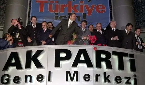 Cumhurbaşkanı Recep Tayyip Erdoğan'ın yaşamı ve siyasi kariyeri