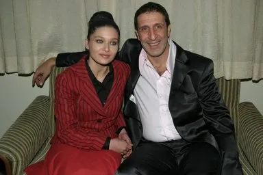 Nurgül Yeşilçay'la Cem Özer pişti oldu!