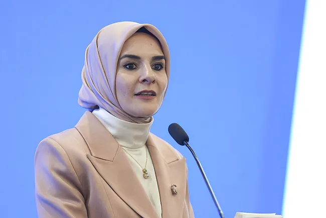 bakan-goktas-dijital-ortamda-guvenligi-saglamak-kuresel-bir-sorumluluktur-1776786377705.jpeg Bakan Göktaş: “Dijital ortamda güvenliği sağlamak küresel bir sorumluluktur”
