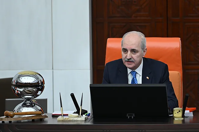 tbmmde-savas-gundemli-ozel-oturum-tbmm-baskani-numan-kurtulmus-gelismeler-gecici-kriz-olarak-degerlendirilemez-1773148846783.jpeg